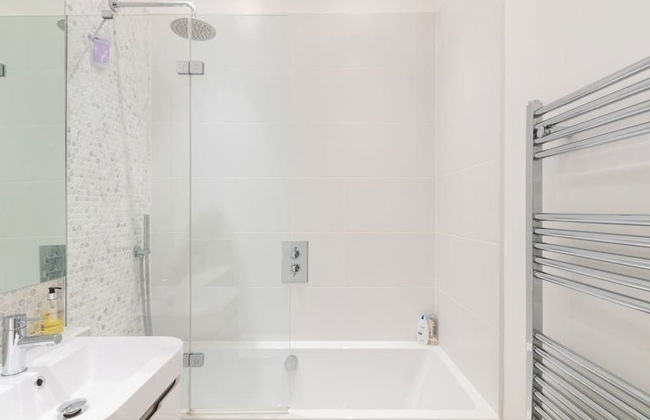 Modern stylish and luxurious 1 bed flat - Foto 41