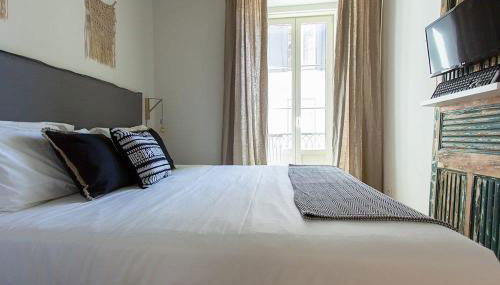 Luxury T.M. Flat With a View - Photo 3