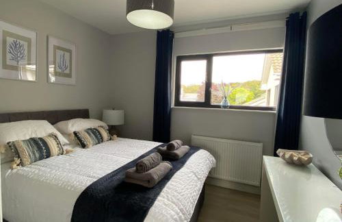 The Annexe Porthcawl Pet Friendly 2 Bedroom Flat with King Size bed bunk beds and sofa bed sleeps up to 5 people - Photo 15