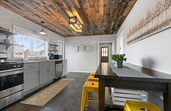 The Waterfront - Waterslide Game Room Sleeps 26 - Foto 42