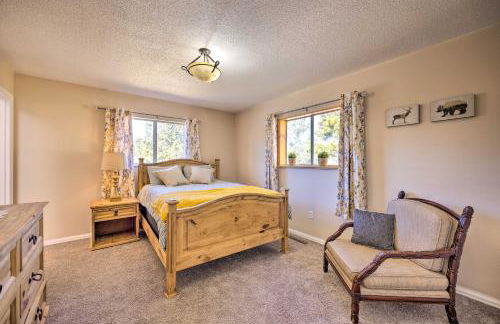 Hike, Bike and Fish Gem with Hot Tub in Woodland Park - Foto 17