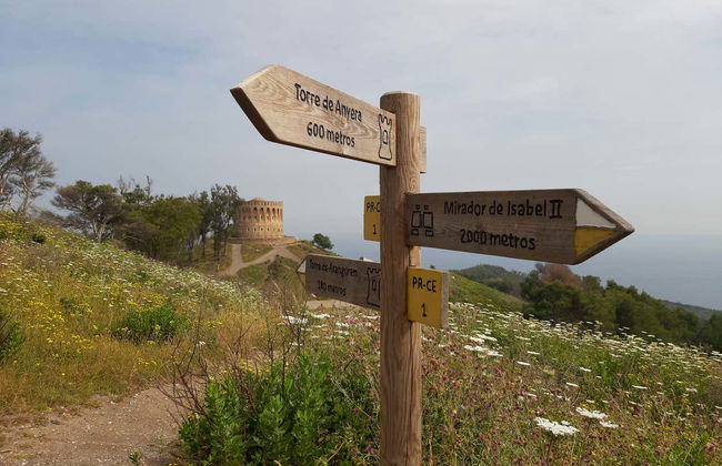 Randonnée à la découverte des forts néo-médiévaux - Photo 1