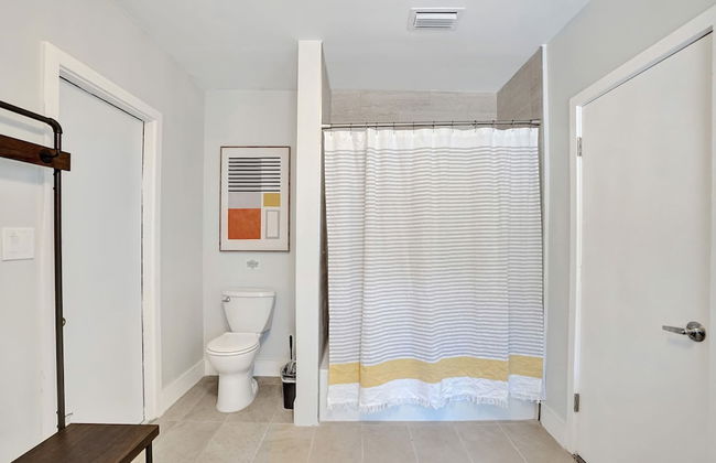 7 Br Home with Pool Gameroom & Soccer - Foto 60