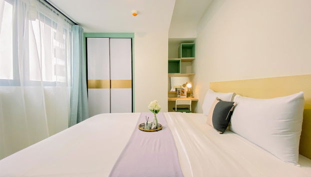 Modern Look 2Br Apartment At Anwa Residence - Foto 3, Habitación