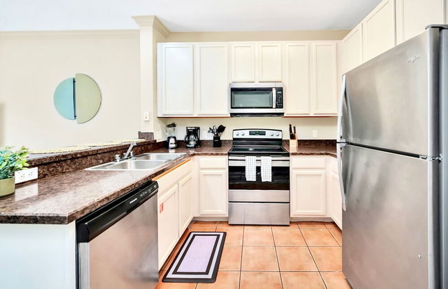 Upstay - Condo w Hot Tub and Pool - Near Disney - Foto 13