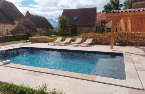 Maison charmante, piscine, boulodrome, calme, "Glycine" - Foto 5