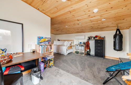 Secluded Private Retreat with Cabin & Vintage Airstream - Foto 31