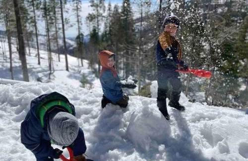 The Cedar House Prime Spot Kayaks & Cool AC - Photo 6