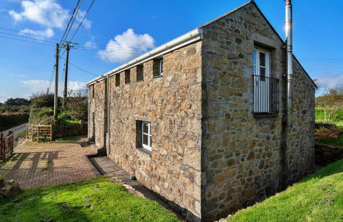 Finest Retreats - Trennal Barn - Photo 38