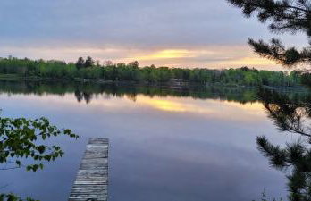 Nordvann Cabin - Cozy 3BR 2BA lakefront cabin on UTV ATV trail - Foto 24