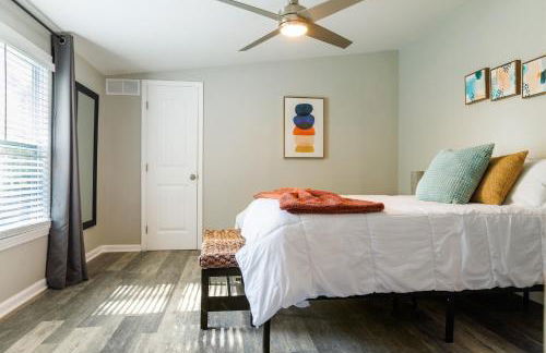 Franklin 4BR Escape, BBQ, Fire Pit, Sleeps 15 - Foto 13