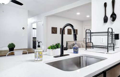 Centrally Located Little Gem - Foto 1