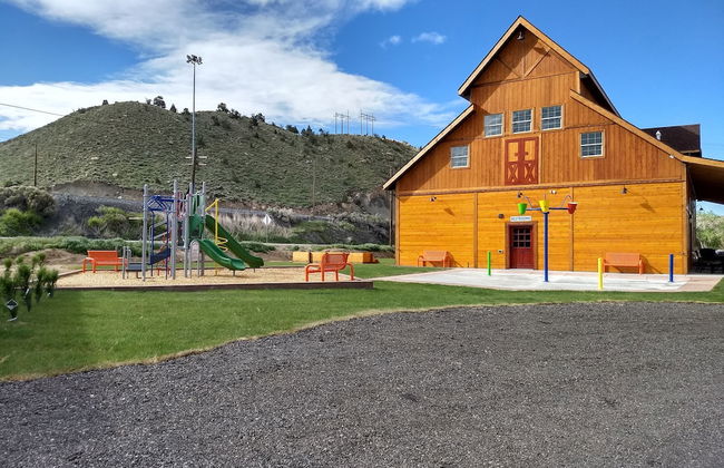 Castle Gate RV Park - Photo 22