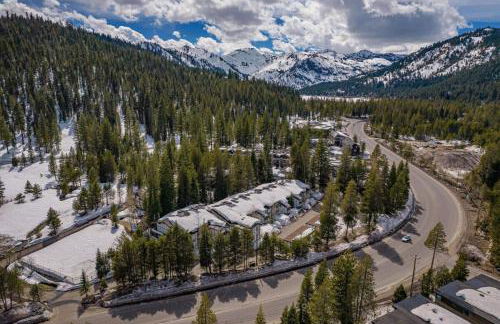 2BDR Condo - Three Minutes to Olympic Valley! - Foto 34