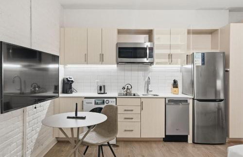 Placemakr Dupont Circle - Photo 46