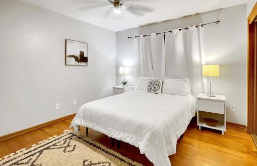 Charming Family Friendly 3BR Duplex Close to Drake - Foto 8