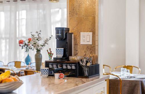 5BR Home Minutes to NYC and FIFA 2026 Sleeps 16 - Foto 26