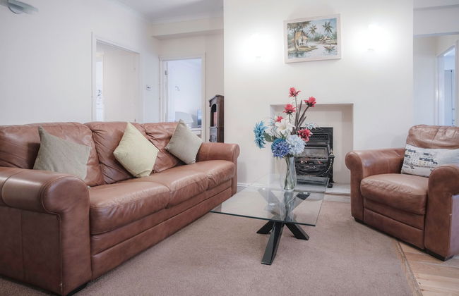 Sea Breeze Apt 3 - 2 Bed - Horton Beach - Photo 12