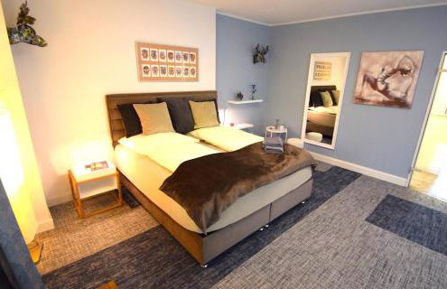 BESOTEL Erkrath - 20 Wohnungen 2 Standorte 35 Schlafzimmer 29 Badezimmer 52 Betten für 73 Gäste - Foto 21