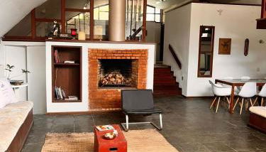 Casa Histórica de Sérgio Ferro - Arquitetura Moderna - Foto 2