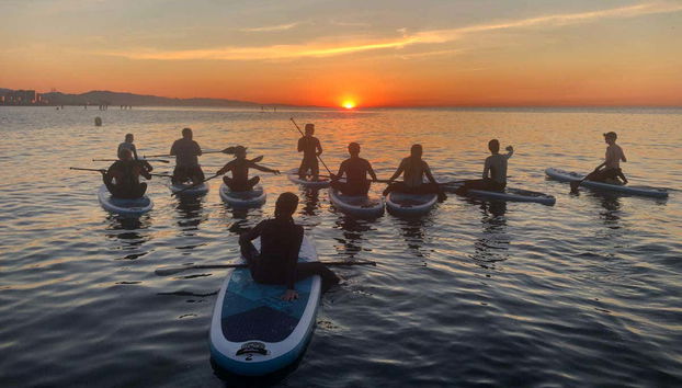 Tour en paddle surf por Barcelona - Foto 5