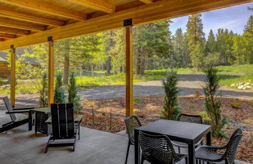 Two Pines - Unique container home w/hot tub - Downtown - Trailer Parking - Pet friendly - Foto 34