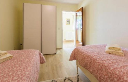 2 Bedroom Amazing Apartment In Kanfanar - Foto 21