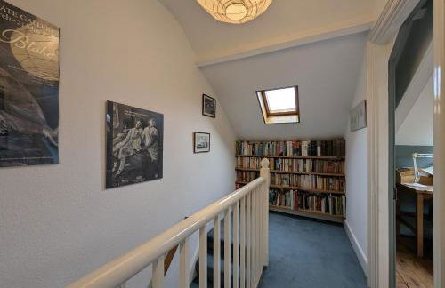 Charming 3 Bedroom Home in Jesmond - Pass the Keys - Photo 33