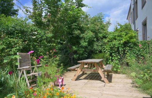 Colmar Friends and Familly guest home - ALL INCLUSIVE - COLMAR Gare - Jardin - Combles et Vous - Foto 67