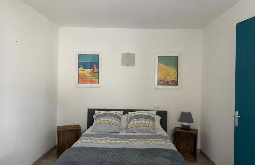 Chez moon Joli appartement rénové proche centre et parking privé - Foto 10