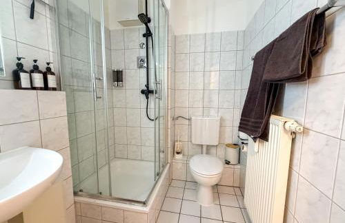 Apartment with balcony, good parking for long stay - Foto 35