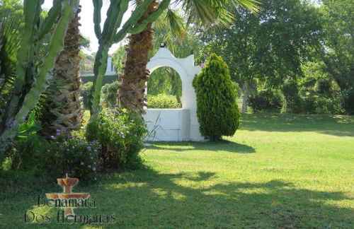 Nice villa with a garden - Photo 20