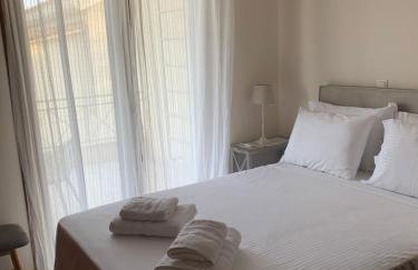 Luxury Maisonette with Pool - Foto 12