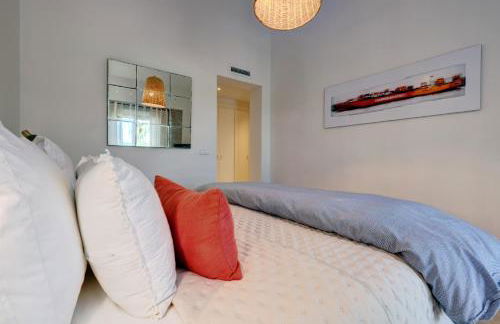 Beautiful penthouse overlooking marina channels - Foto 18