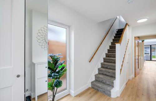 Bright 6 bedroom 3 bath house ideal for Pinewood Studios - Foto 43