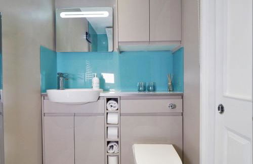 Contemporary Boutique 4 Sleeper Eton High Street - Pass the Keys - Foto 10