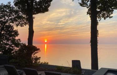 Sunset Shores Sanctuary by Juniper Holiday + Home - Photo 49