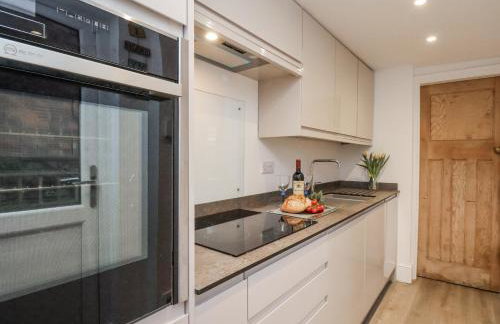 1 Castle Terrace - Photo 10