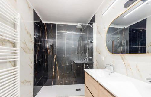 Menton, Appartement 3 pièces, clim garage, piscine - Photo 17