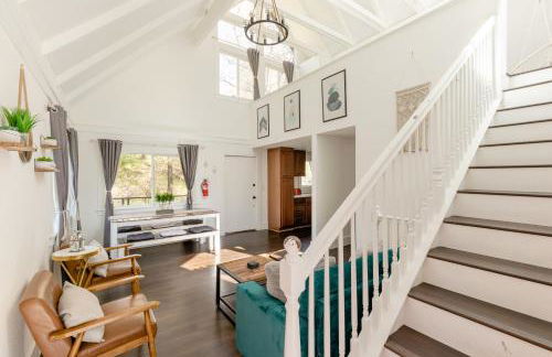 Sprocket Hollow Treetop A-Frame Log Cabin - Foto 4