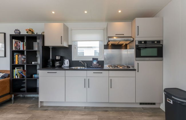 Brand New Chalet Near the Oosterschelde - Foto 8