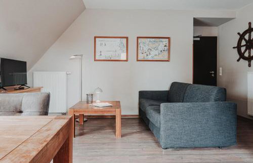 Skippers Inn - Photo 26