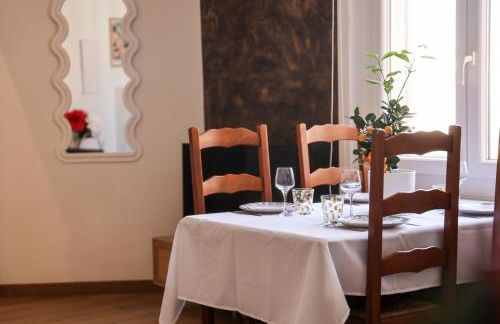 La Dolce Vita T2 au calme plein coeur de Cannes - Photo 2