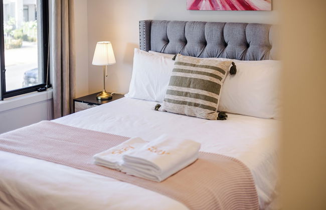 StayAU Magnificent Lakefront Villa - Foto 16