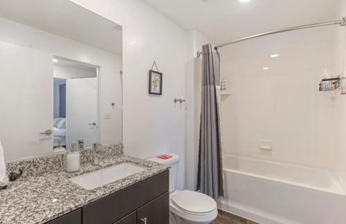 Downtown SLC Apartment - King Bed - Gym - Smart TV - Foto 14