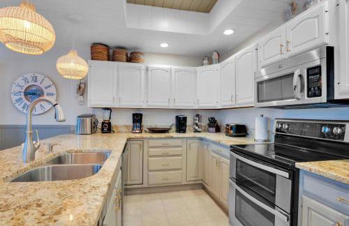 Waterfront Sunrise Beach Rental with Private Dock - Foto 5