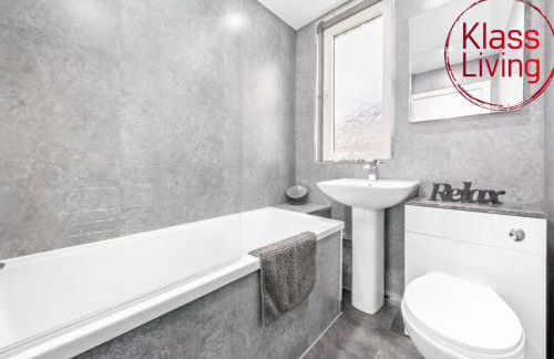 Broomfield Apartment by Klass Living Airdrie - Photo 5