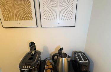 Modern 50sqm Apartment Sleeps 4 Free Parking - Foto 18