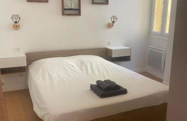 Historic Bright and Beautiful Apartment in Old Nice with Castle Hill View - Foto 7