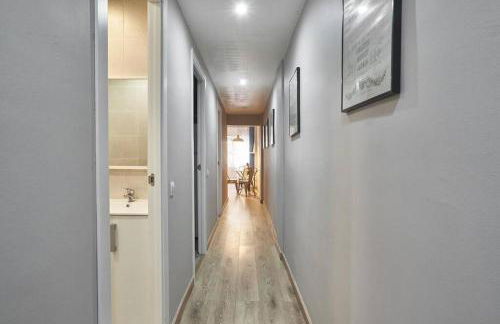 BeBarceloner Sant Andreu Apartments - 3 bedrooms - Photo 27